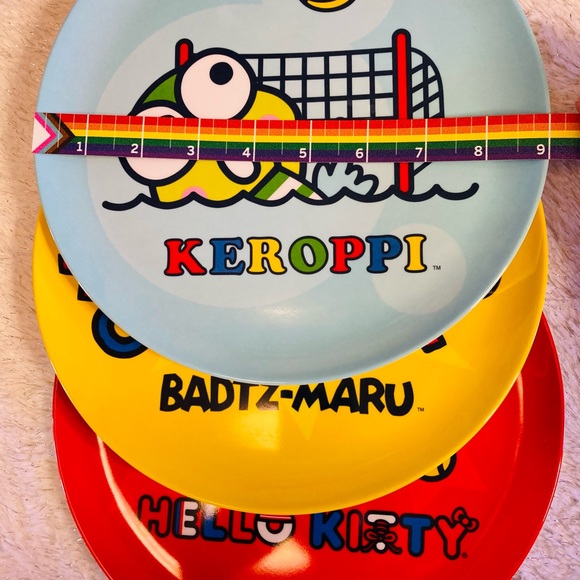 Sanrio & Pillow Fort Kids (Dishware)🍽🥗🥣🍲🍰 - Picture 4 of 14